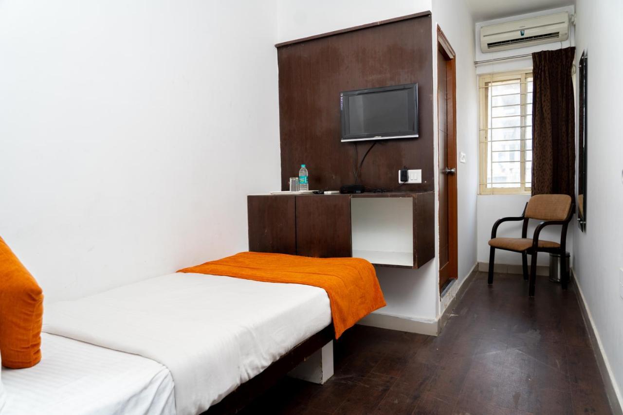 Hotel Scarlet Bangalore Extérieur photo